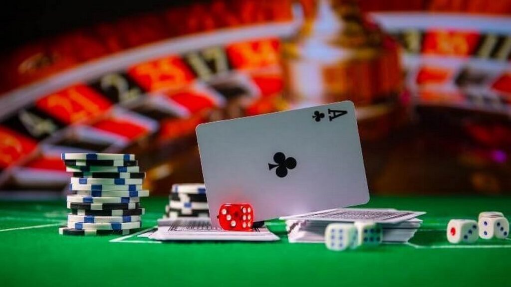 Làm giàu từ poker bằng cách chơi game bài Poker online